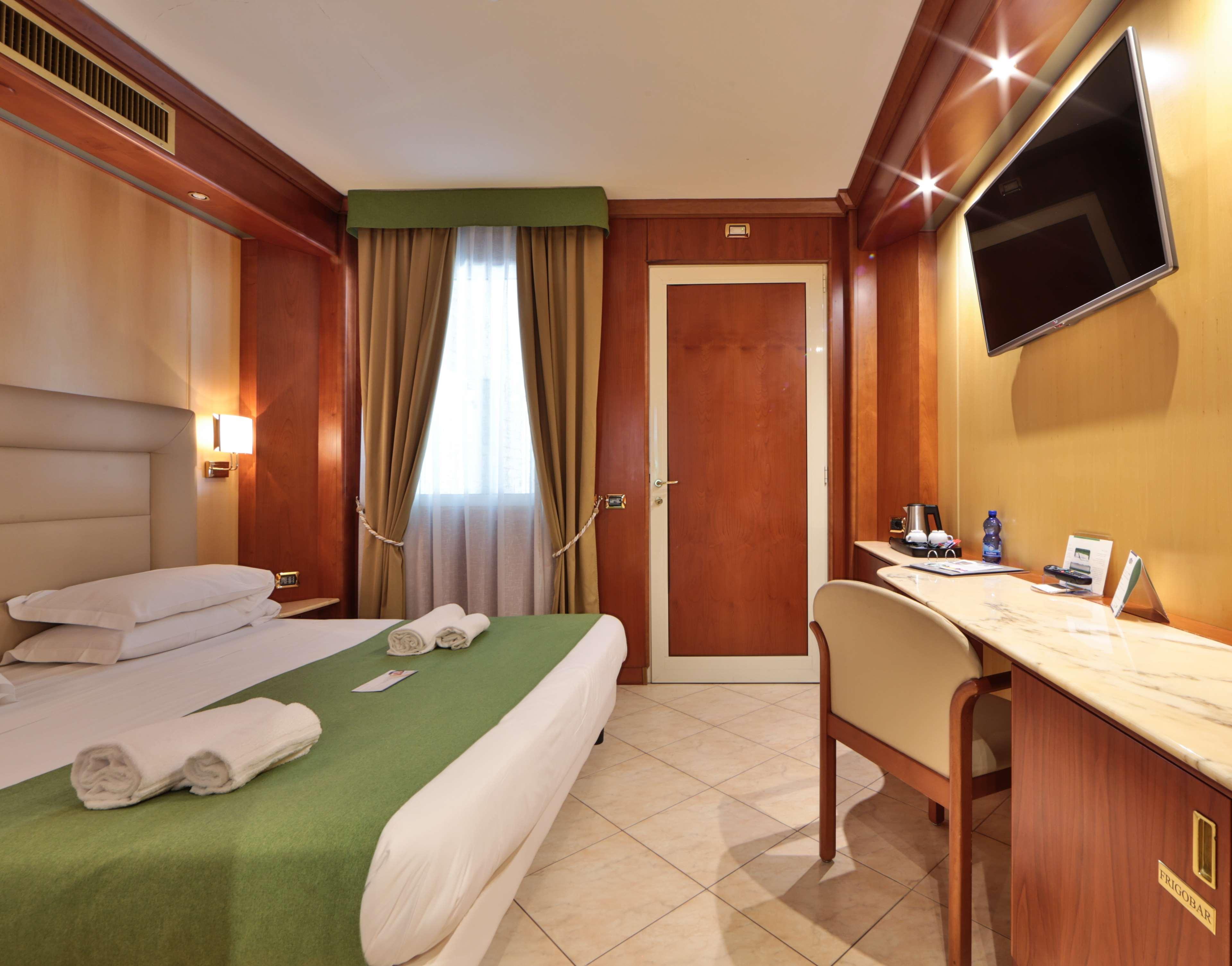 Best Western Hotel Anthurium Санто-Стефано-аль-Маре Екстер'єр фото