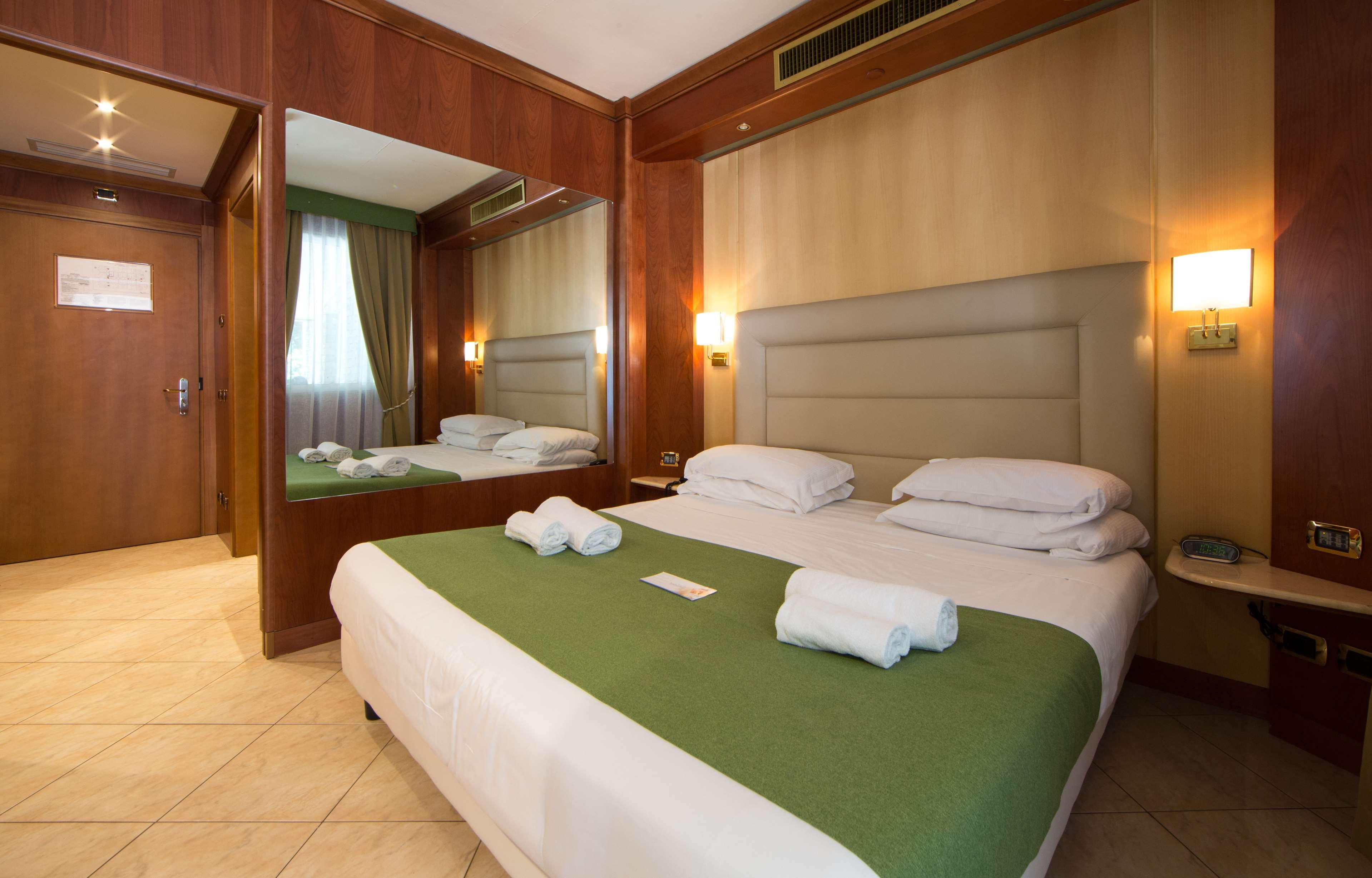 Best Western Hotel Anthurium Санто-Стефано-аль-Маре Екстер'єр фото